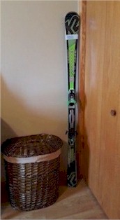 Storing skis in a temperature controlled room is the best storage conditions for skis.